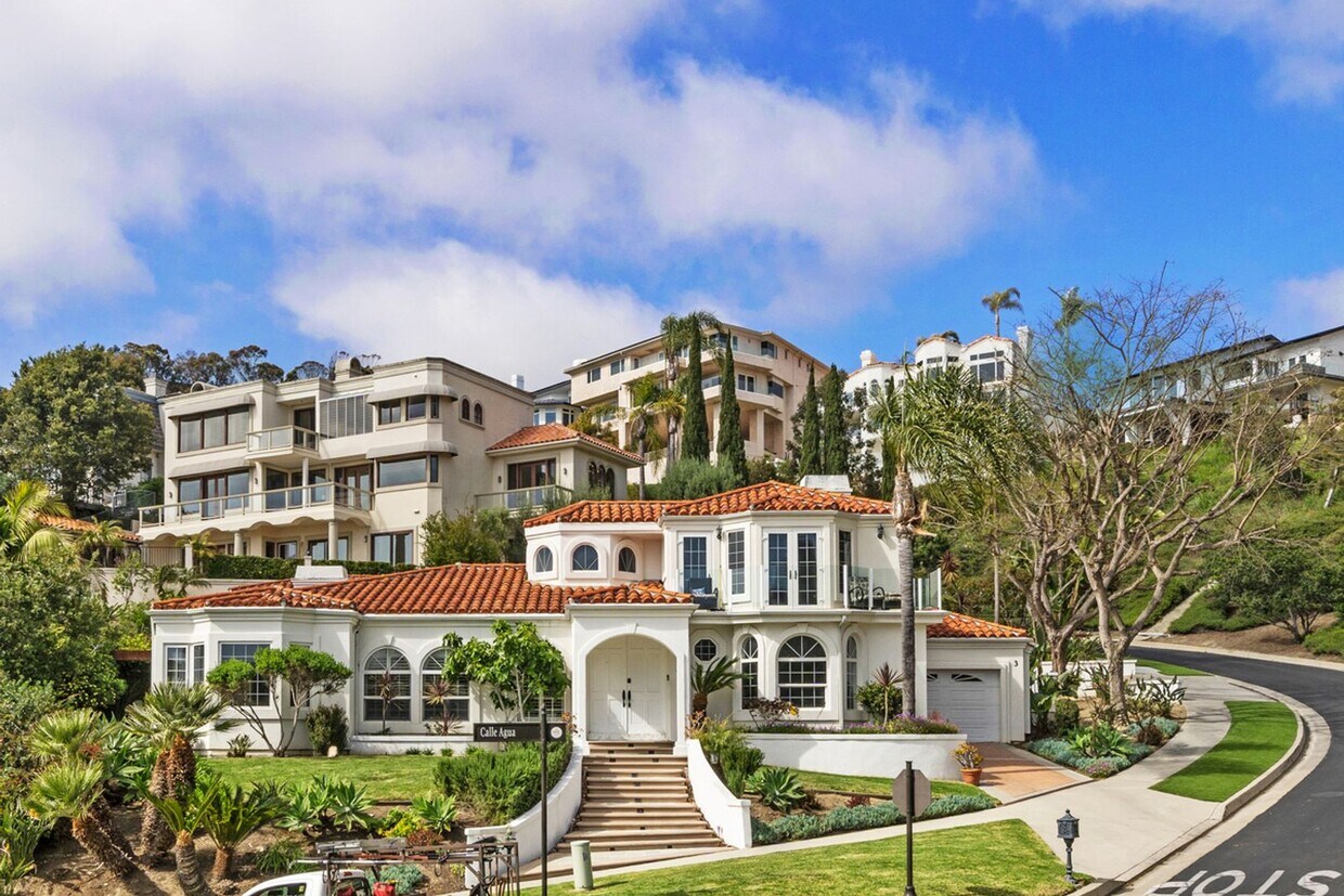 Primary Photo - Stunning San Clemente Gem!