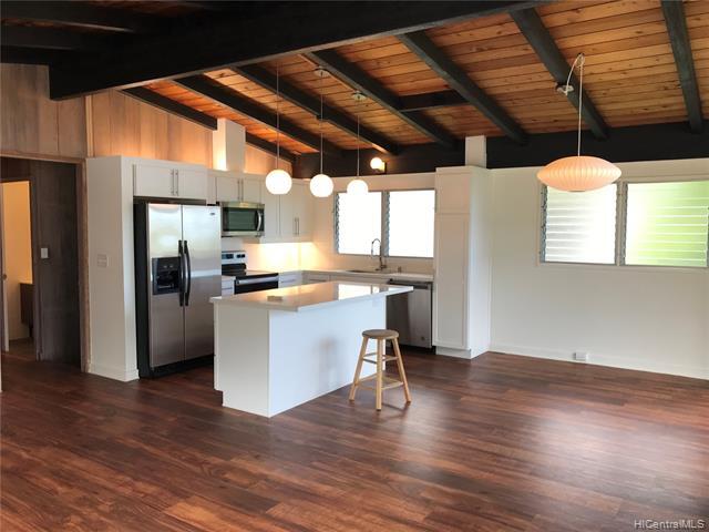 Building Photo - 3225 Pinaoula St
