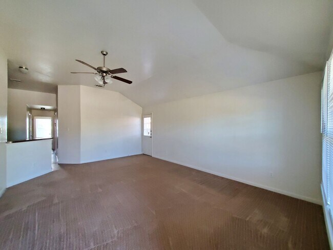 Foto del edificio - 1204 Cinch Dr