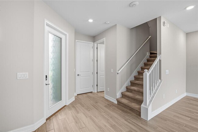 Building Photo - 4663 Almada Ln