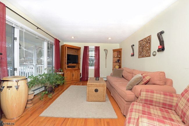 Foto del edificio - 62 Landing Trail