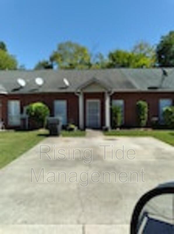 1825 Copperfield Ln, Center Point, AL 35215 House Rental in Center