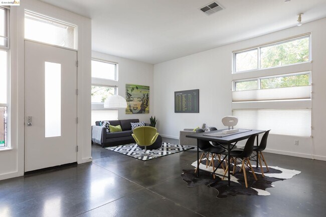 Foto del edificio - 18 Ealing Ln