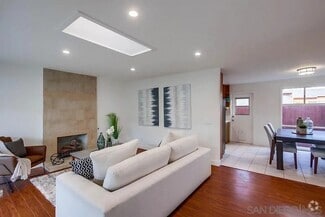 Building Photo - 5027 Glasgow Dr