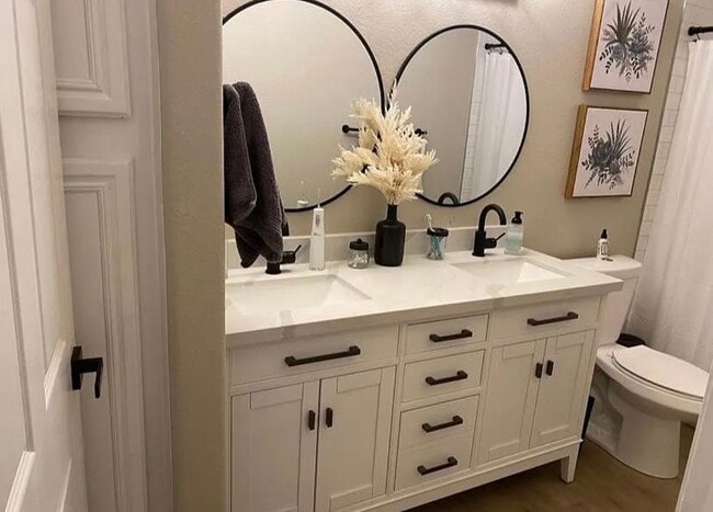 Photo - 4925 E Desert Cove Ave Apartment