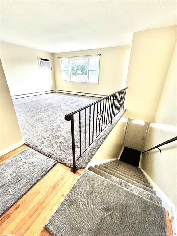 Building Photo - 254 Mile Square Rd