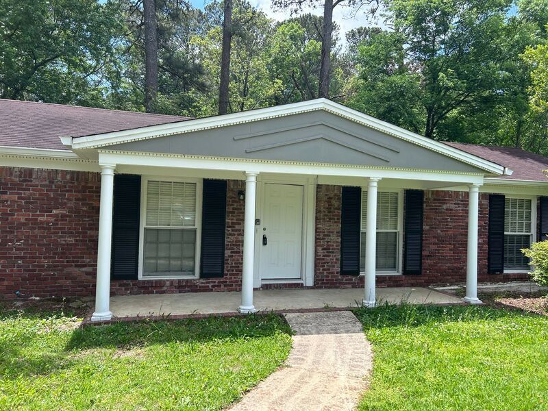 Primary Photo - 343 Della Rose Dr