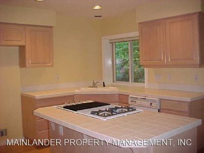 Building Photo - 3 br, 2.5 bath House - 15555 VILLAGE PARK ...
