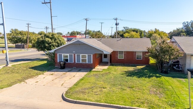 Building Photo - Spacious 4-Bedroom Home with Modern Updates and a Big Yard