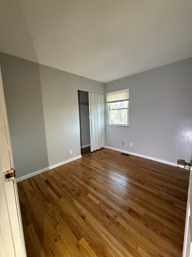 Foto del edificio - 2353 Blue Heron Dr