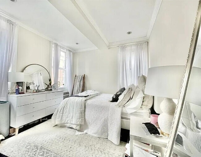 Foto del edificio - 448 W 19th St