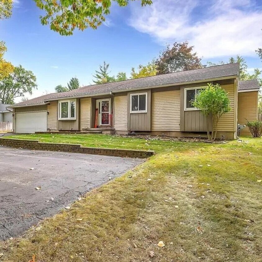 Primary Photo - 3492 Yarney Rd