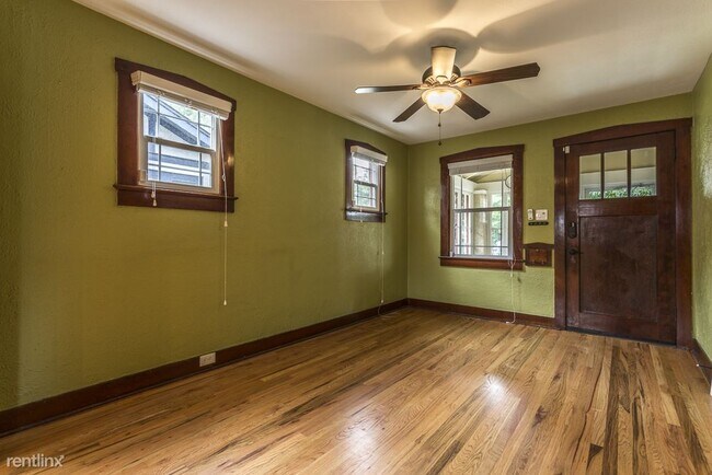 Building Photo - 3 br, 2 bath House - 4192 Wolff Street