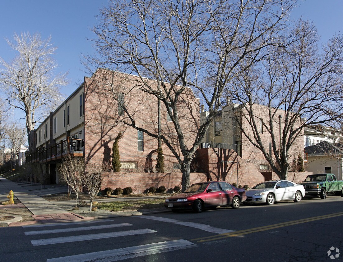 Primary Photo - 805 E 7th Ave