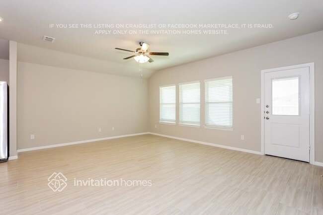 Building Photo - 416 Kaufman Dr