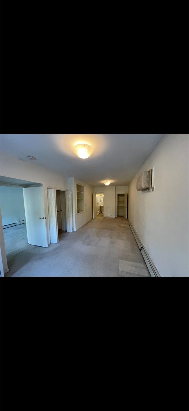 Building Photo - 115 Wolfs Ln