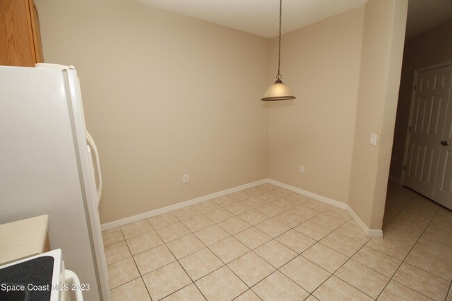 Building Photo - 912 Handsome Cab Ln