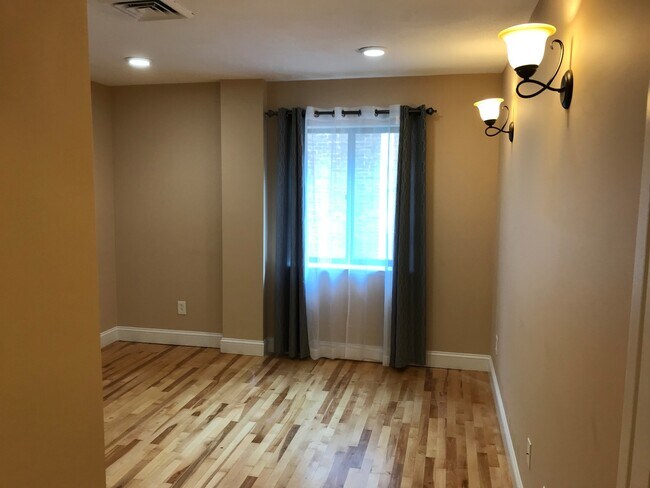 Foto del edificio - 274 Chestnut Ave