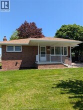 Building Photo - 2990 Pillette Rd