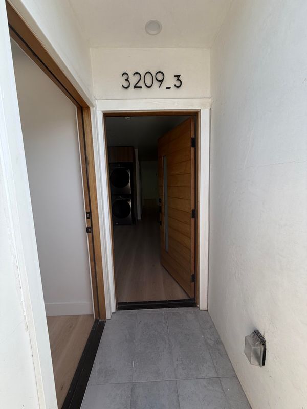 Foto del edificio - 3209 W 18th St