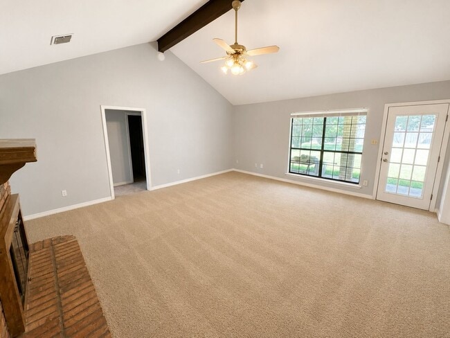 Building Photo - 5406 Kristen Ave