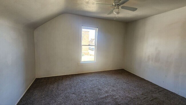 Foto del edificio - 3 bedroom 2 bathroom single family home | section 8 and EDEN welcomed