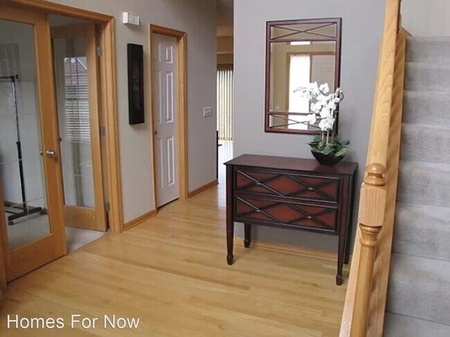 Building Photo - 4 br, 2.5 bath House - 3599 Clare Downs Path