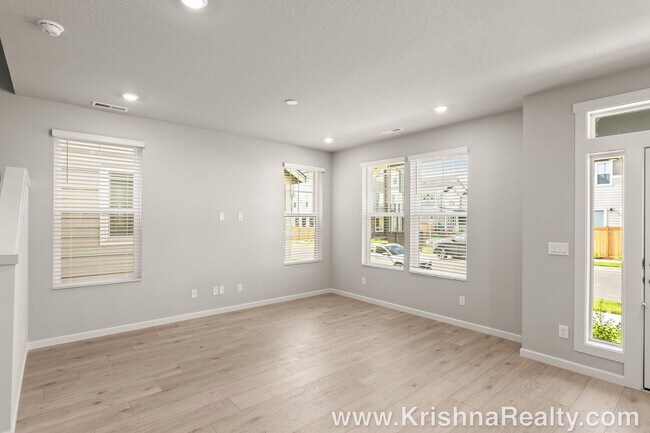 Building Photo - 2024 Modern New Construction In Reeds Cros...