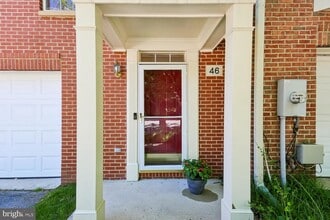 Building Photo - 46 Waddington Ln