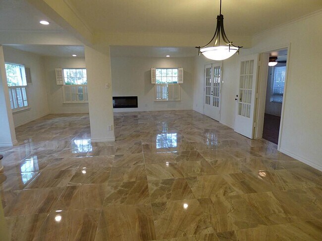 Foto del edificio - 2301 Dorrington St