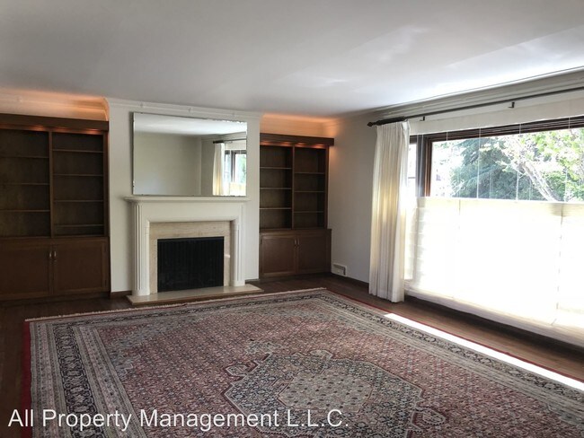 Building Photo - 3 br, 2.5 bath House - 314 Pacheco St.