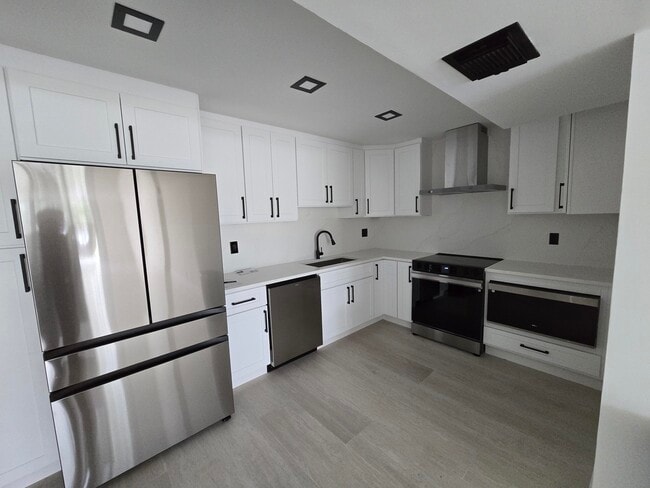 Foto del edificio - 3010 N Course Dr