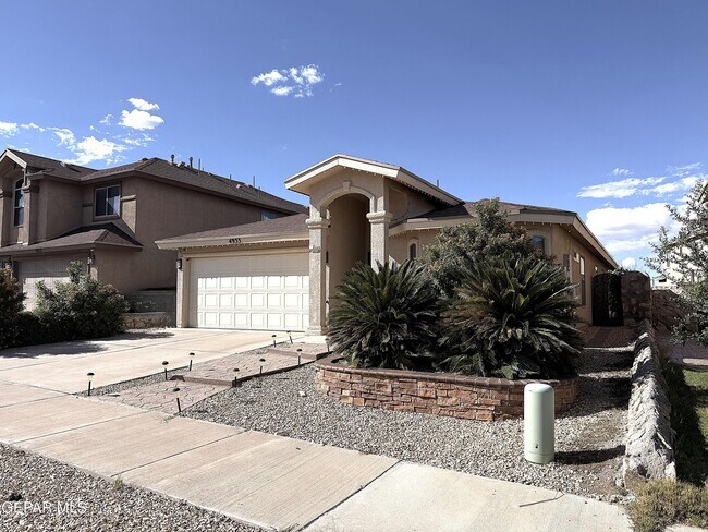 Foto del edificio - 4933 Copper Ranch Ave