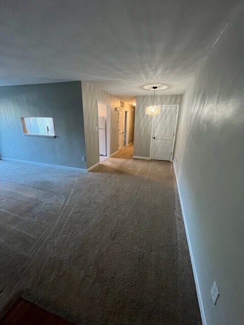Comedor - 2308 Wood Gate Ln