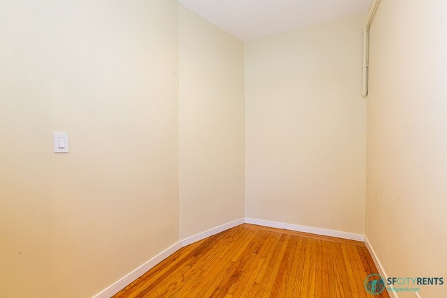 Building Photo - 152 Lone Mountain Terrace