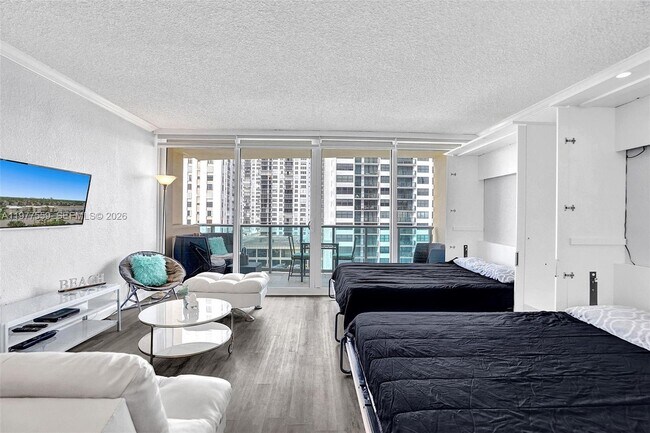 Foto del edificio - 2501 S Ocean Dr
