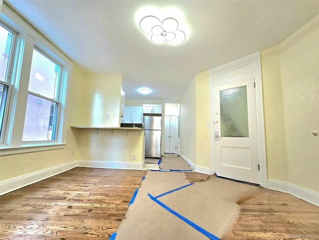 Building Photo - 32-64 45th St