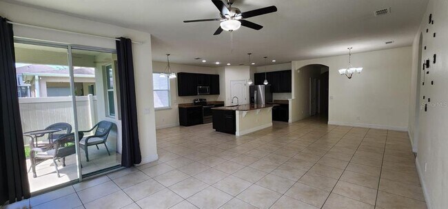 Foto del edificio - 14632 Trapper Rd