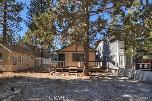 Building Photo - 949 Pine Ln