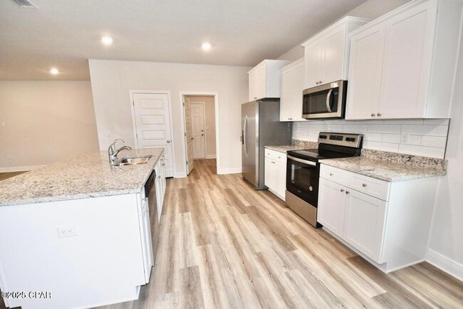 Building Photo - 4858 Sweetspire Dr