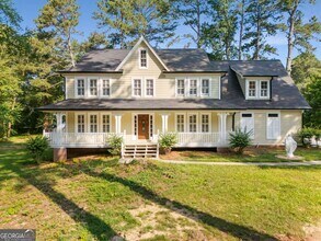 Building Photo - 1235 Green Turf Dr