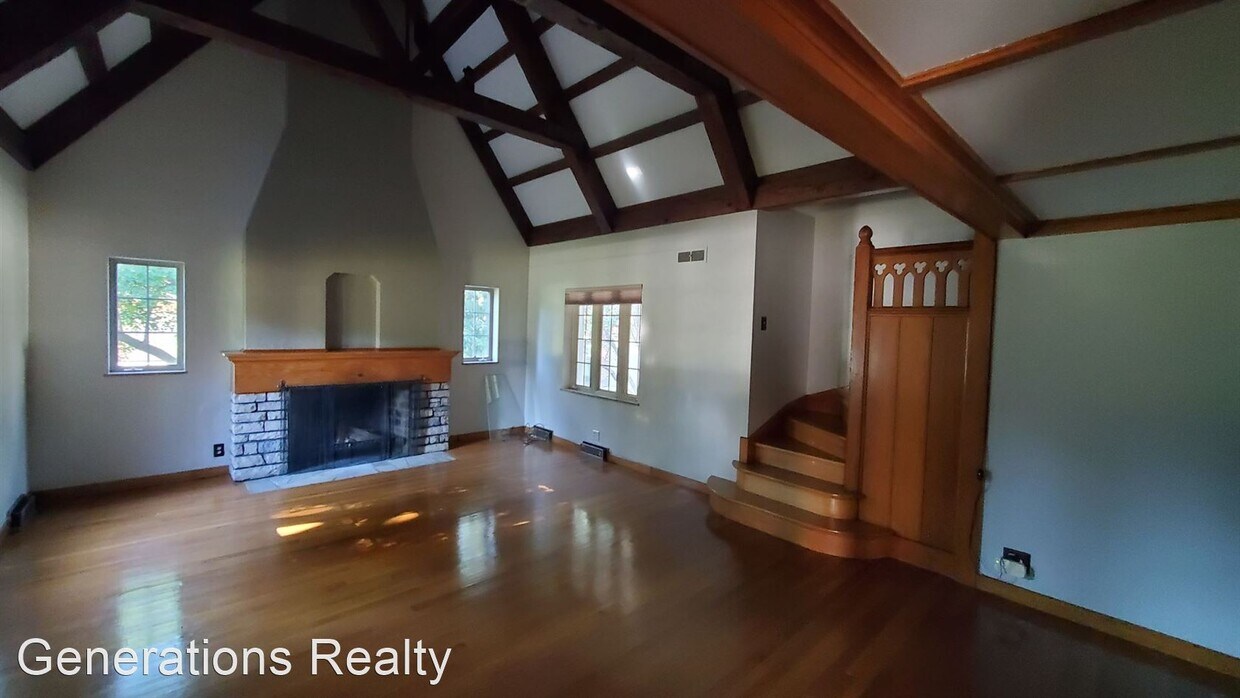 Foto del edificio - 4 br, 3 bath House - 570 King Avenue