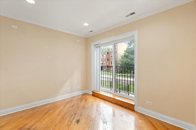 Building Photo - 4022 N Central Park Ave