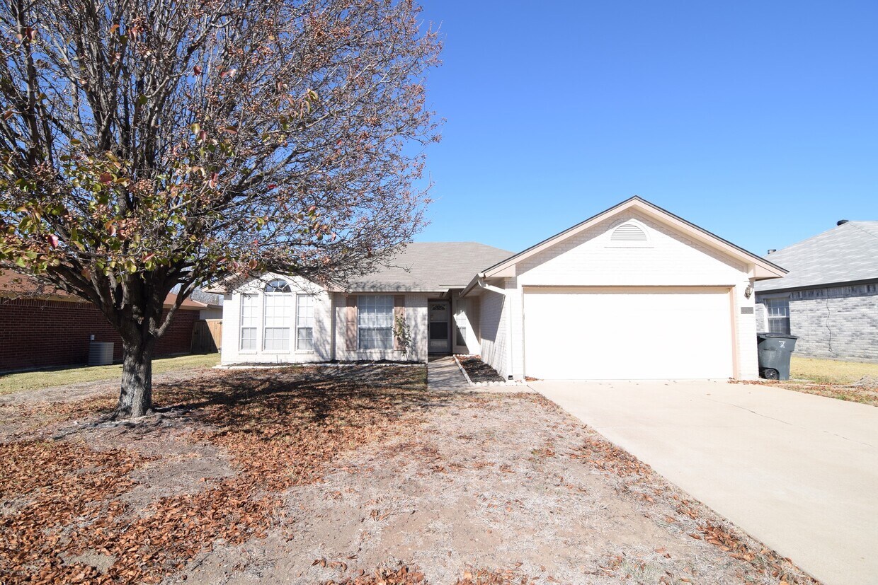 4405 Kit Carson Trail, Killeen, TX 76542 House for Rent in Killeen