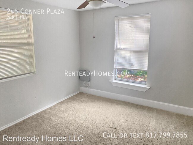 Foto del edificio - 2 br, 1 bath House - 245 Conner Plaza