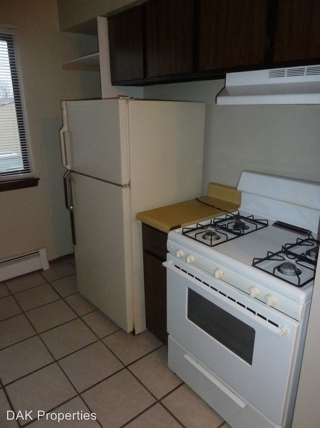 Foto del edificio - 9580 W Fond Du Lac Ave