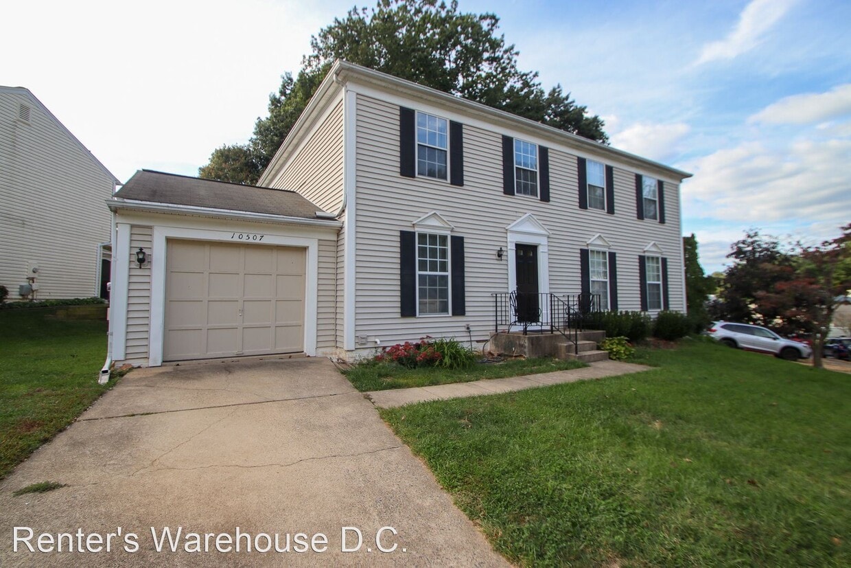 Foto principal - 3 br, 2.5 bath House - 10507 Reeds Landing