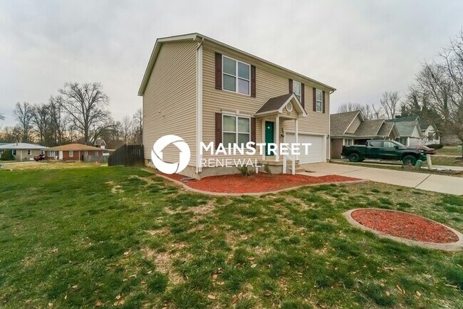 Foto del edificio - 4 Bedroom Pet-Friendly Home in Louisville, KY with Main Street Renewal
