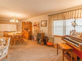 Foto del edificio - 1707 E 53rd St