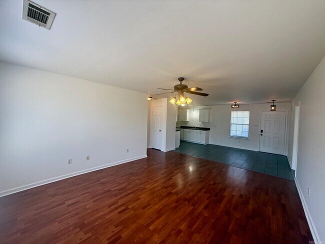 Foto del edificio - 13706 Apple Glen Cove
